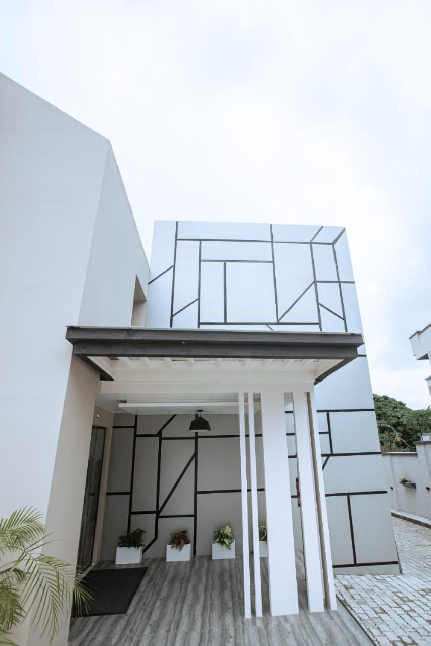 Knightsbridge Hotel & Suites Abuja Eksteriør billede